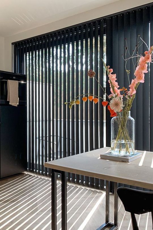 Вертикальные жалюзи