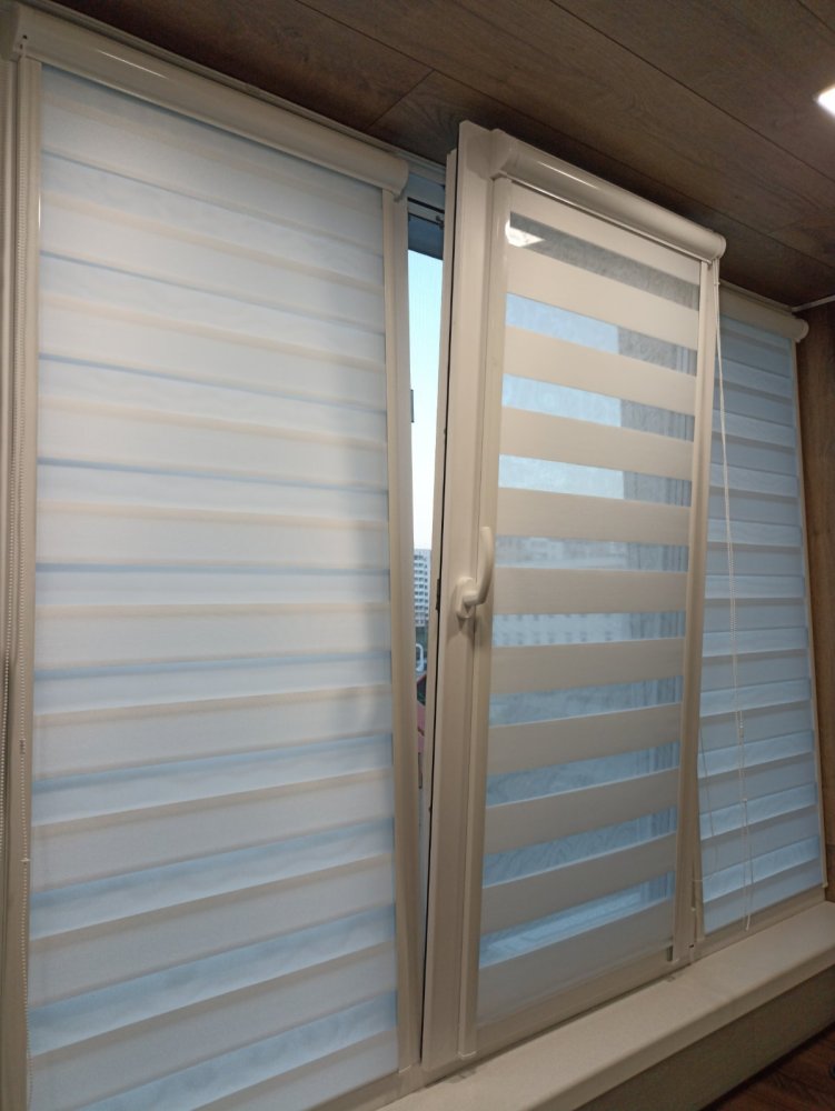 Рольшторы на балкон