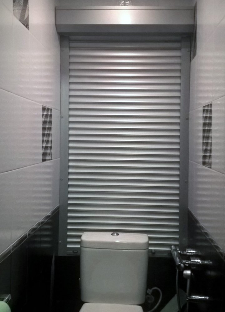 Рольставни в туалет