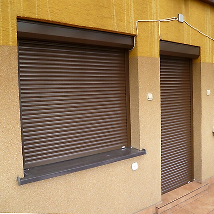 Рольставни на двери (встроенный)