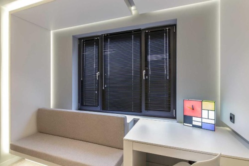 Алюминиевые жалюзи "HOLIS" 25 мм