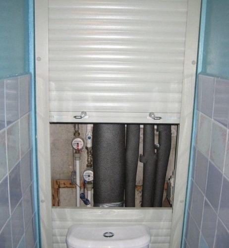 Ролеты в туалет (из двух частей)